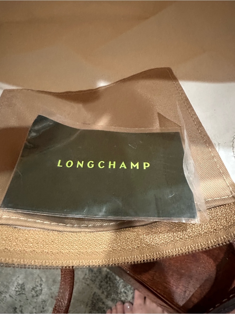 Longchamp LE PLIAGE M Tote Bag - Picture 9 of 10